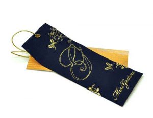 Etichete hangtag sandwich carton textil